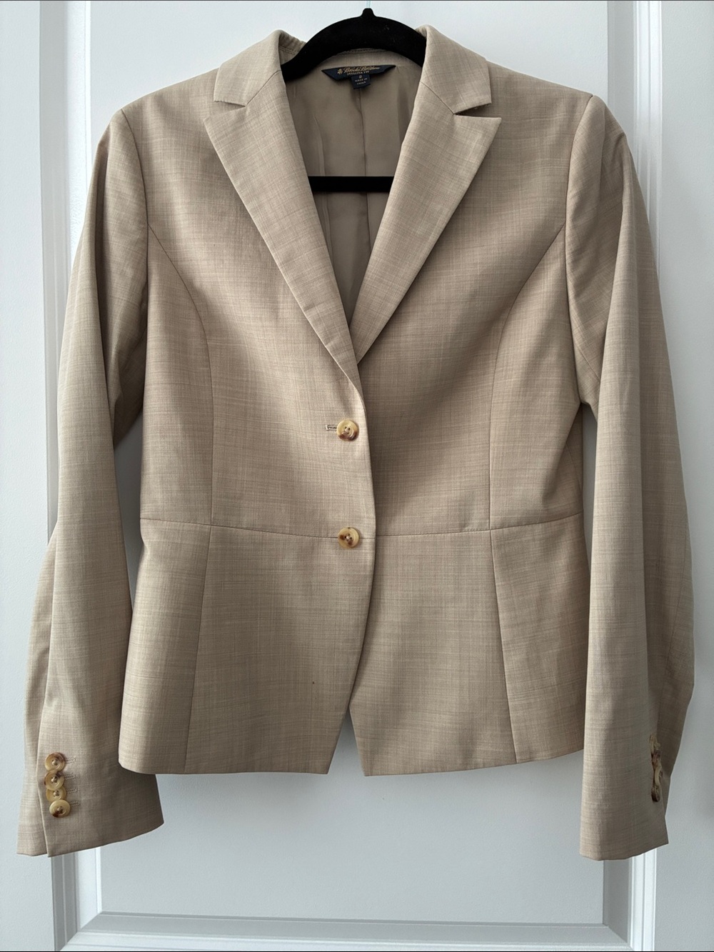 NWOT Brooks Brothers Size 2 Stellita Fit 2-Button Wool Blazer